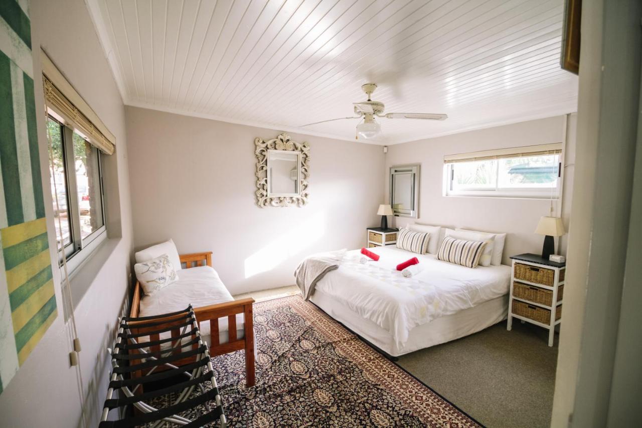 90 On Wellington Cottage ポート・エリザベス エクステリア 写真
